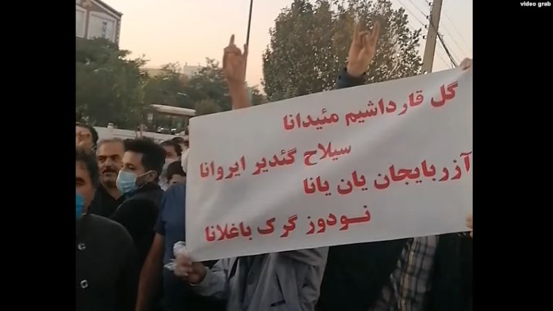 Brave Iranian Azerbaijanis Support Their Brothers in the Republic