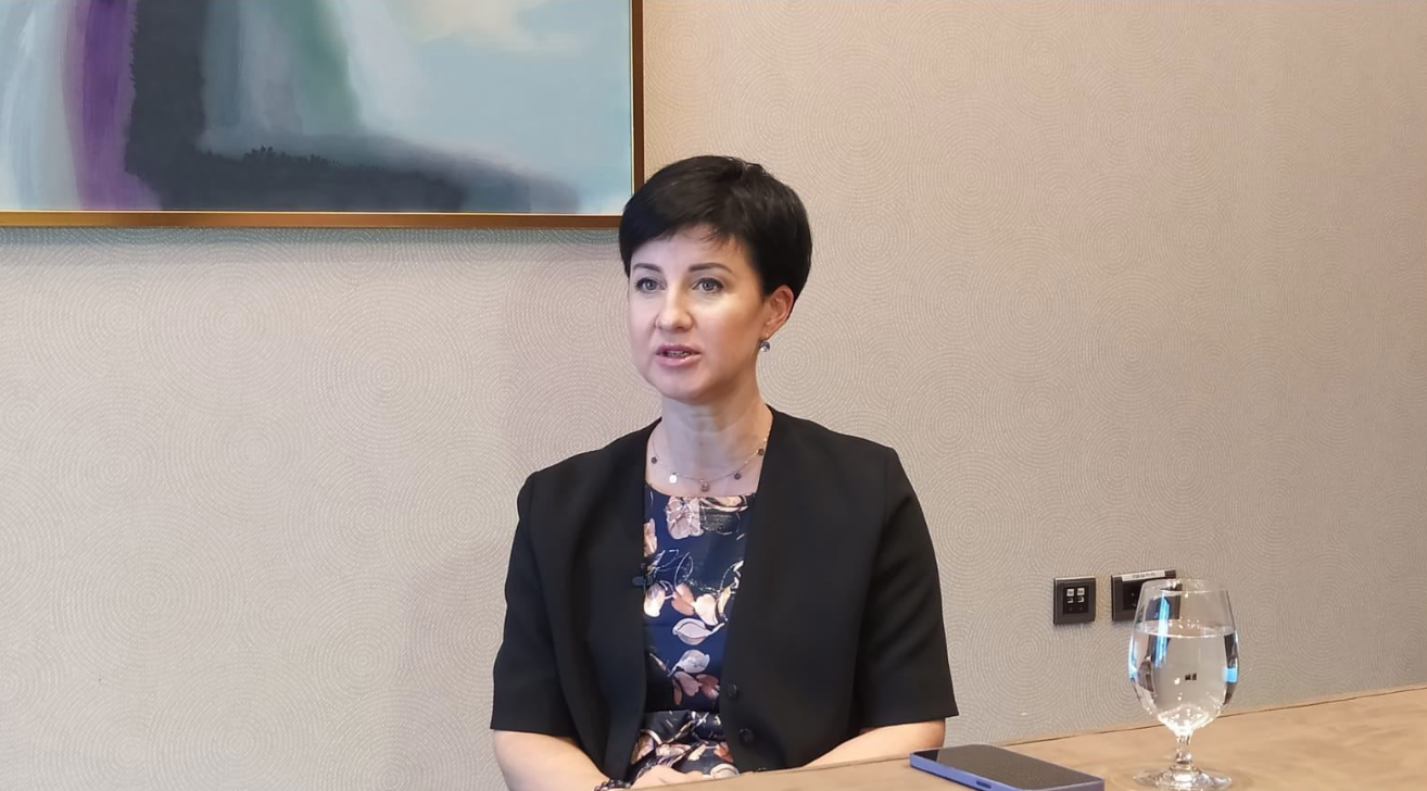 Cristina Doros: Visa ready to support global financial players entering Azerbaijani market