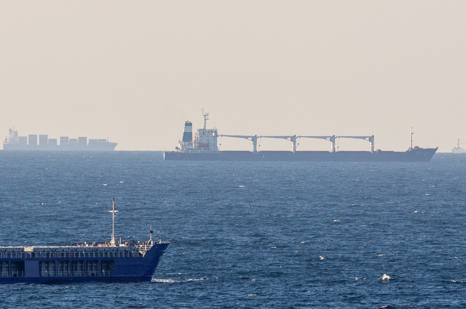 Ship carrying Ukrainian grain reaches Turkey