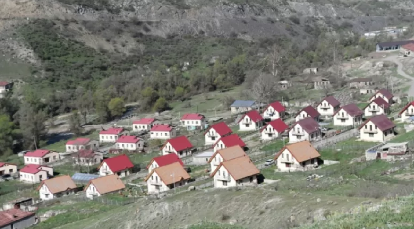 Armenians Began to Liberate Village of Zabukh in Lachin Region