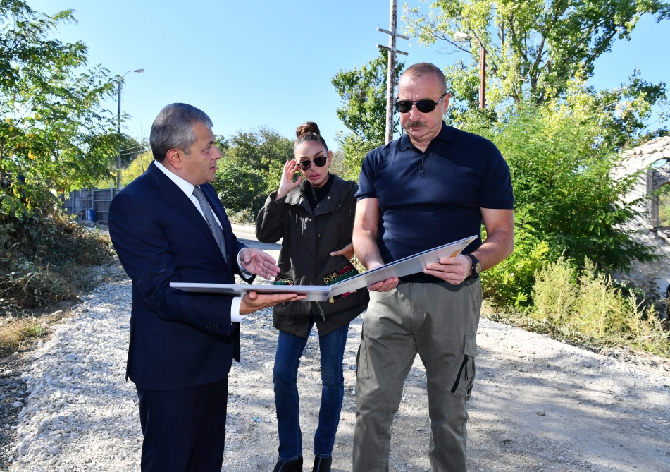 President Ilham Aliyev and First Lady Mehriban Aliyeva viewed restoration works progress in Shusha