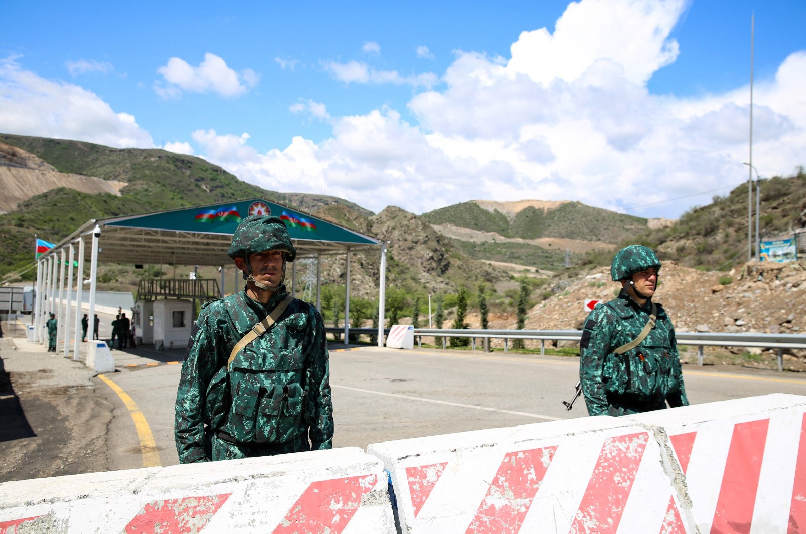 New border clashes erupt between Armenian, Azerbaijani troops