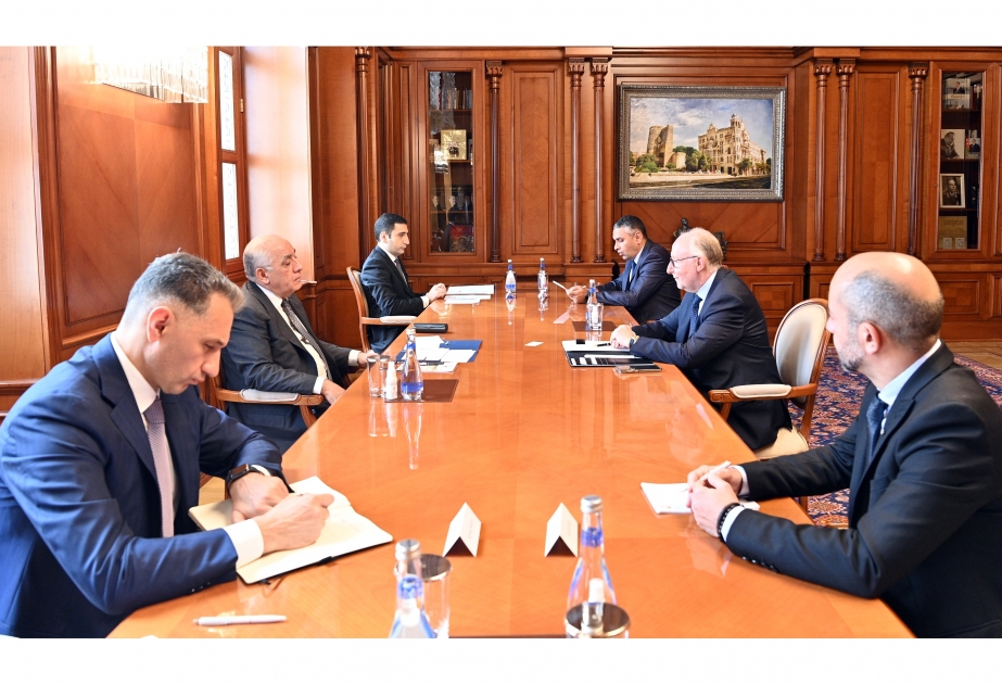 Azerbaijan’s Prime Minister meets with President of ICAO Council