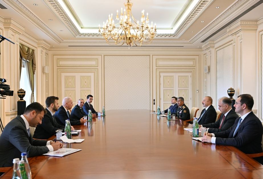 President Ilham Aliyev receives Minister of Defense of Israel