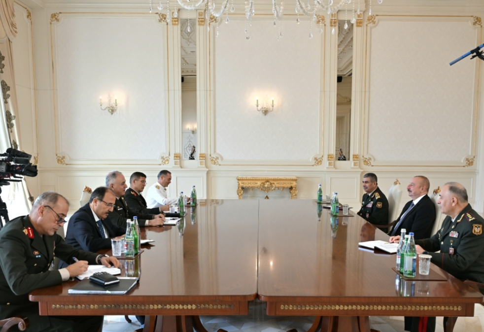President Ilham Aliyev received Chief of General Staff of Turkish Armed Forces