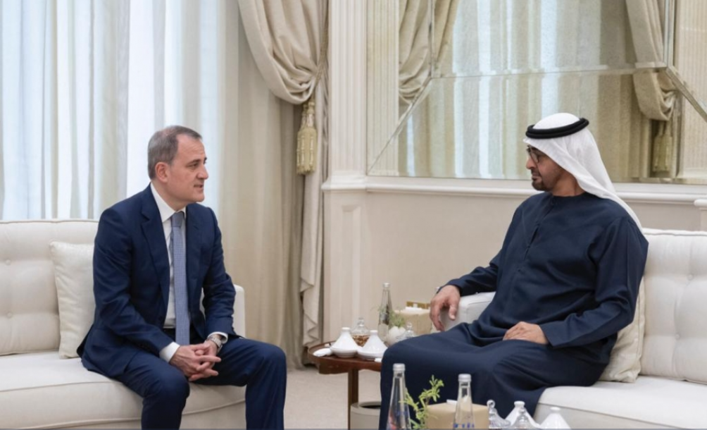 Azerbaijani FM meets with Emirati President
